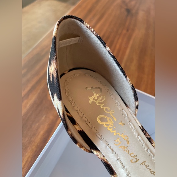 Alice and Olivia by Stacey Bendet leopard print flats 38.5 - Picture 2 of 11